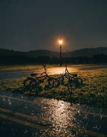 Two Bikes concept picture
